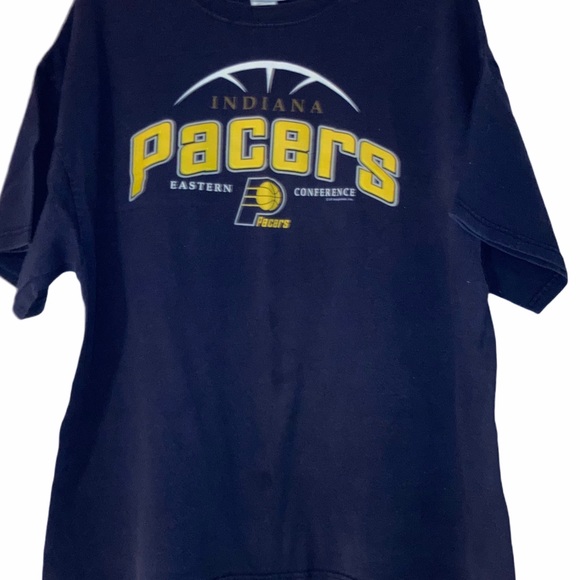 Indiana Pacers XL Short Sleeve T-Shirt - Picture 1 of 6